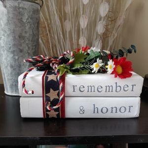 Farmhouse Style Decor / Memorial Day Book Stack